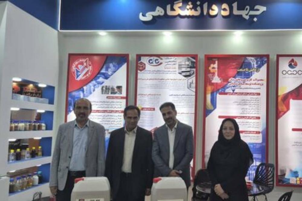 رونمایی از دستاوردهای فناورانه شیمیایی جهاد دانشگاهی تهران در ایران‌پلاست