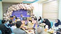 تجلیل از پزشکان برخواری