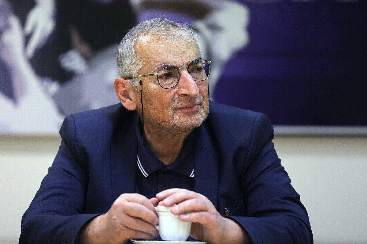 واکنش زیباکلام به کناره گیری حسین علایی و برکناری نادره رضایی؛ هدف تکرار"خالص سازی" دوران مرحوم رئیسی است