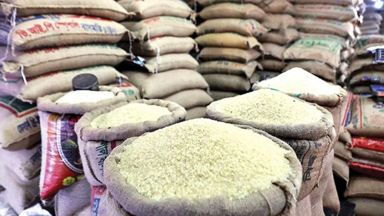 عدم تخصیص ارز تعهد شده برنج و جریمه ۱۰ درصدی واردکنندگان