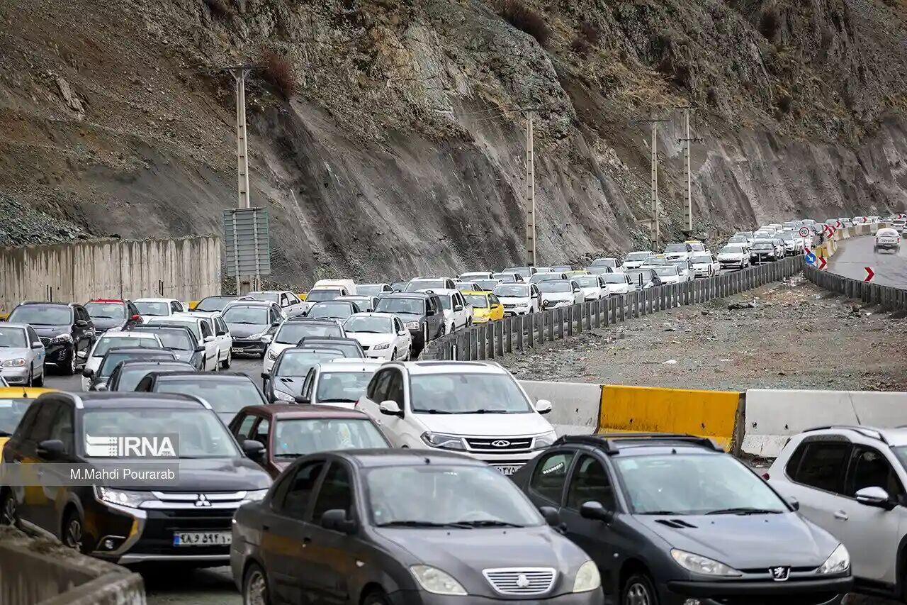 ۱۴ کیلومتر ترافیک؛ جاده‌های گیلان همچنان شلوغ است