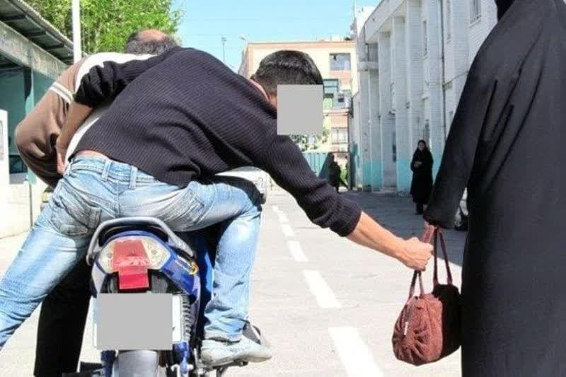 ۴۰۰ دلار در مشهد سرقت و در تربت‌حیدریه کشف شد