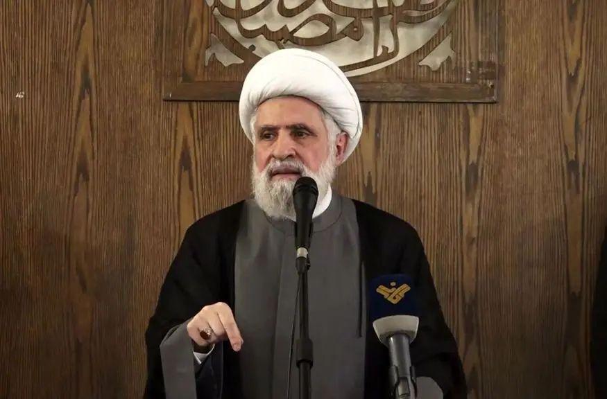 شیخ نعیم قاسم: از سخن گفتن در مورد انحصار سلاح دست بردارید؛ منتظر بمانید تا مشکلات خارجی حل شود، برای گفت‌و‌گو در مورد استراتژی امنیت ملی بعداً هم می‌توانیم اقدام کنیم