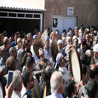 تصاویر: مراسم تشییع پیکر مداحو، دف نواز مطرح کشوری