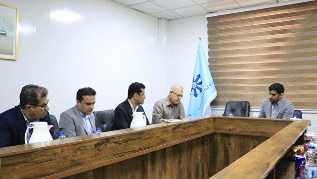 هیچ دانش‌آموز هرمزگانی نباید از فرصت آموزش محروم بماند