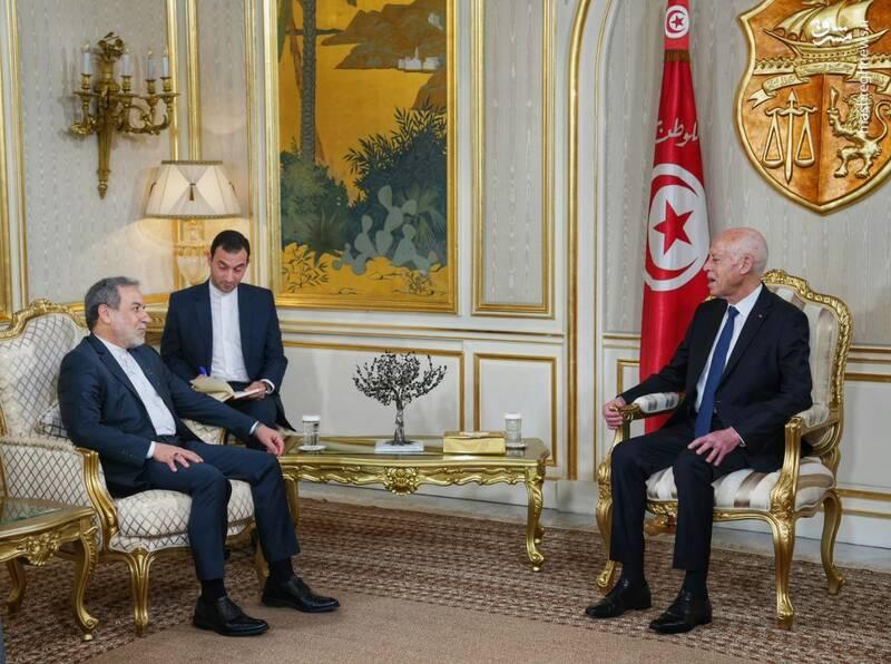 عکس/ دیدار عراقچی با رئیس جمهور تونس